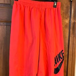 New Nike SB Dry Fit Boys Shorts XL 13-15
